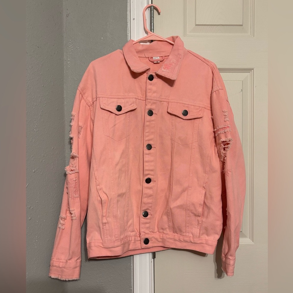NWOT Women’s Pink Jean Jacket